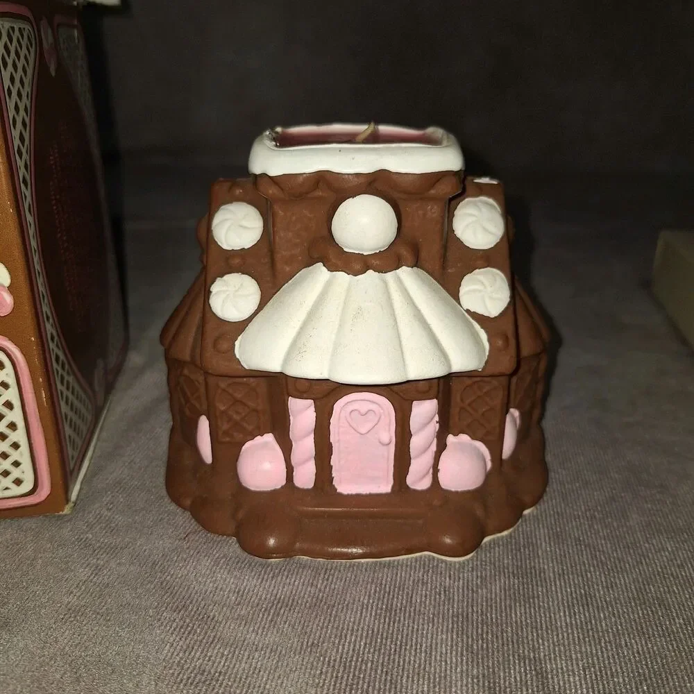 Avon Candy Cane & Holly 2 Bayberry Fragrance Taper Candles & Gingerbread House